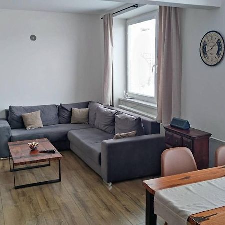 Moderny Apartman S Krbom A Klimatizaciou Presov Exterior photo